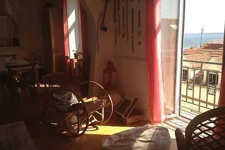 Huge Sunny River View 3 Bedroom Lissabon