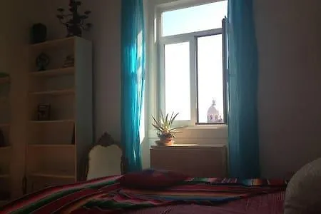Huge Sunny River View 3 Bedroom Apartament